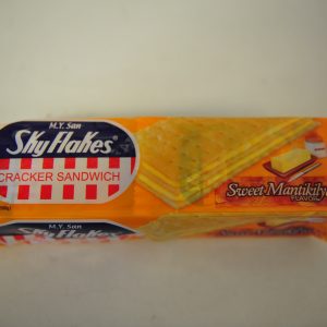 M.Y.San SkyFlakes Cracker Sandwich Sweet Mantikiya 300g